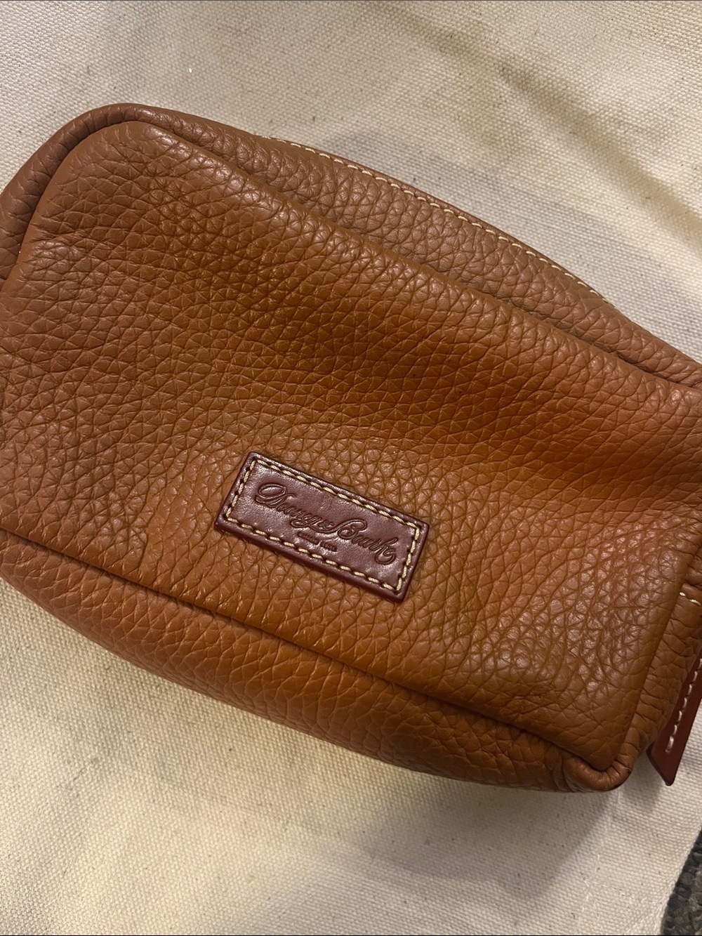 Vintage Dooney & Bourke Brown Pebbled Leather Cosmetic Pouch (see description111